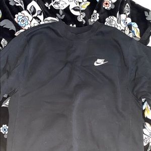 Nike crewneck